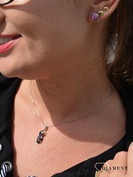Pięknie wykonane kolczyki z efektownego szkła weneckiego to świetny dodatek do każdej stylizacji. Kolczyki srebrne na wkrętki.  (2).JPG